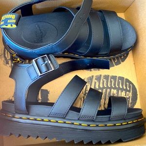 Dr. Marten sandals ( Blaine black) never worn, just tried on.